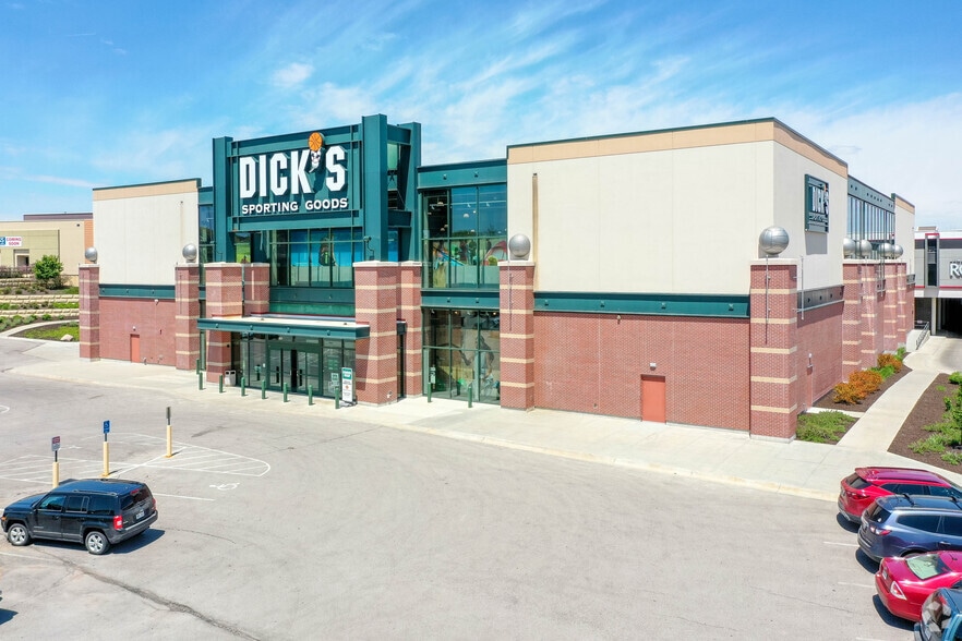 6100 O St, Lincoln, NE to rent - Building Photo - Image 3 of 23