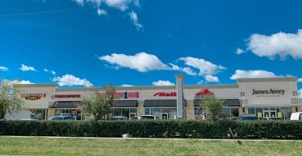 6405 Garth Rd, Baytown 77521 Baytown Plaza