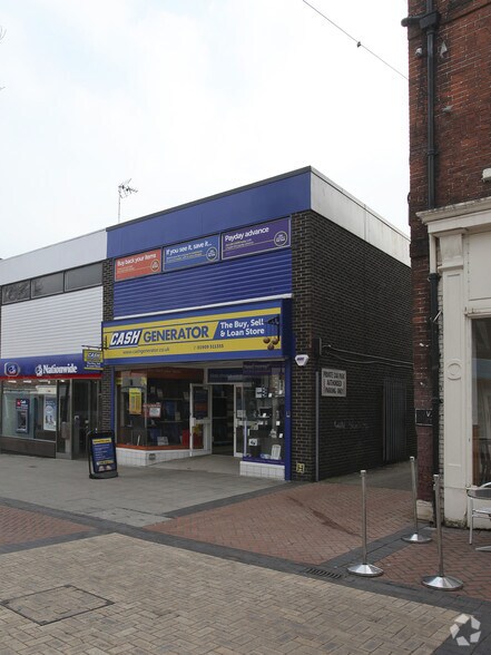 77 Bridge St, Worksop for sale - Primary Photo - Image 1 of 1