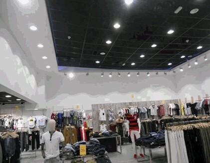 Retail in Collado Villalba, Madrid for sale - Interior Photo - Image 3 of 5