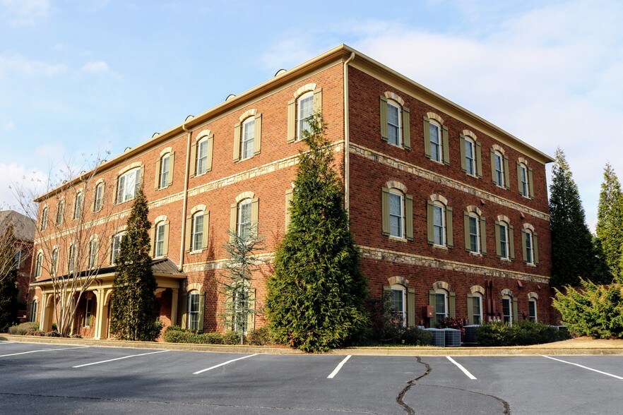 3662 Cedarcrest Rd, Acworth 30101 UK