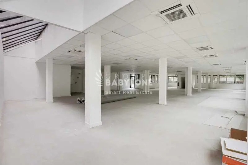 Office in Malakoff to rent - Interior Photo - Image 2 of 13