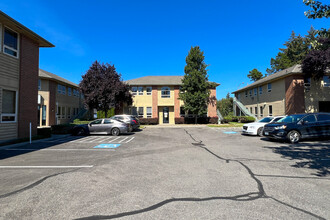 3721 Griffin Ln SE, Olympia, WA for rent Building Photo- Image 1 of 7