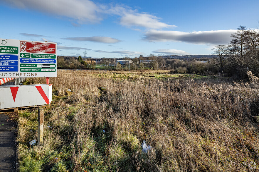 Riverside Way, Barrowford for rent - Building Photo - Image 2 of 3