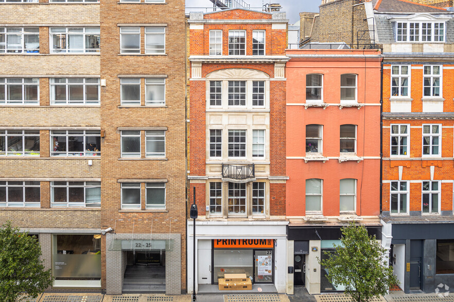 22 Eastcastle St, London for rent - Primary Photo - Image 1 of 3