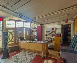 185-187 Broadway, Cardiff to rent Interior Photo- Image 1 of 3
