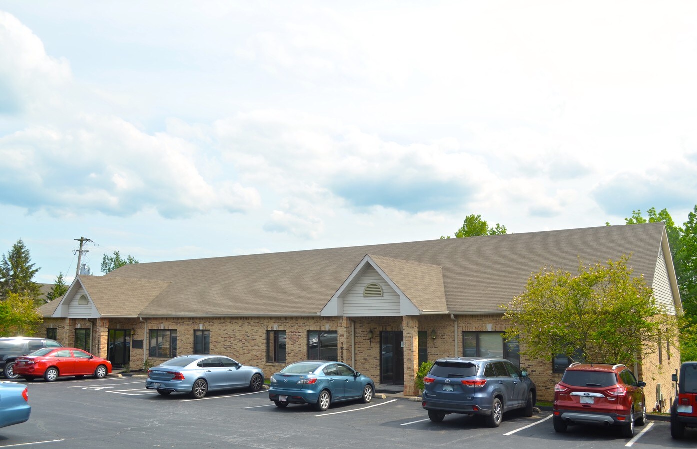 1625216266 Westwoods Business Park, Ellisville 63021 UK