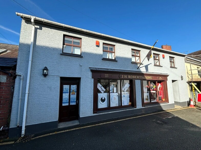 High St, Lampeter for sale - Primary Photo - Image 1 of 4