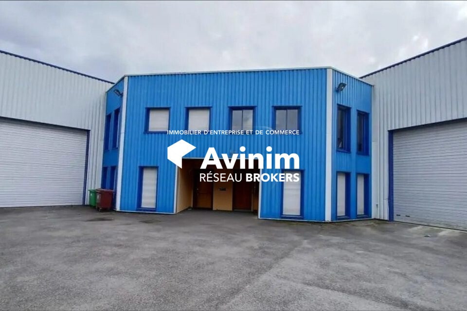 Industrial in Chelles to rent Building Photo- Image 1 of 8