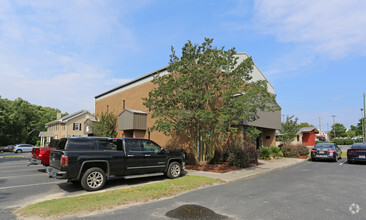 403 W Main St, Lexington, SC for rent Building Photo- Image 1 of 5