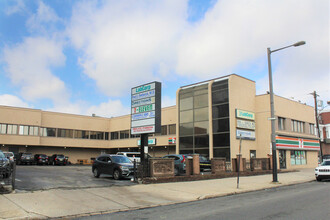 2300-2310 S Broad St, Philadelphia, PA for rent Building Photo- Image 1 of 4