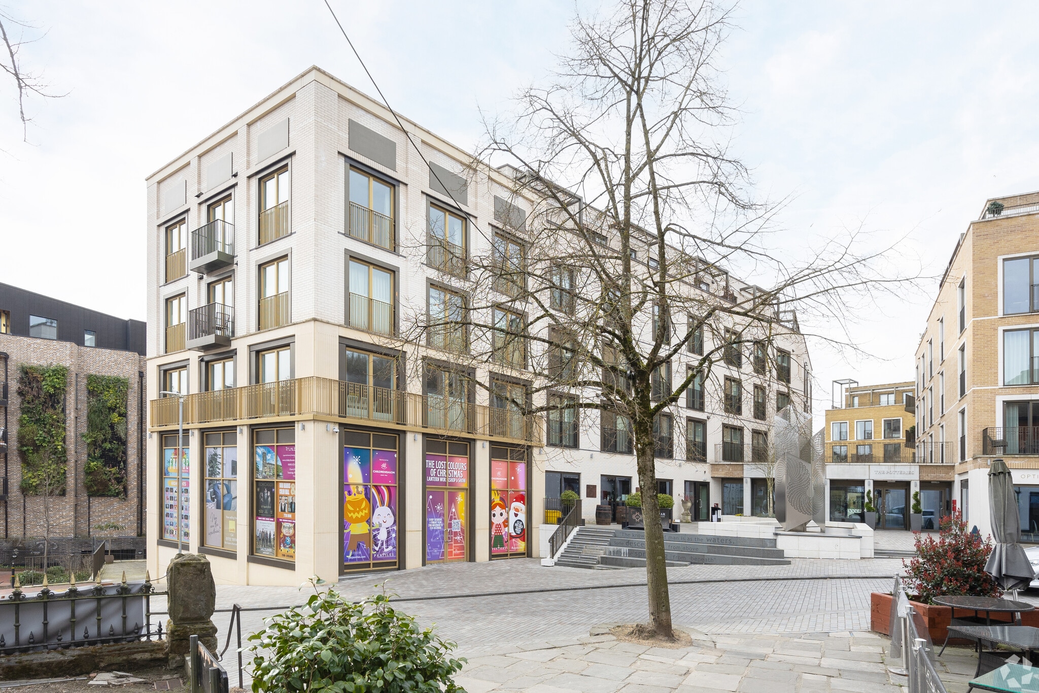 1887 The Pantiles, Tunbridge Wells for sale Primary Photo- Image 1 of 4