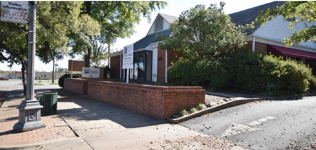 621 E Capitol Ave, Little Rock, AR for sale - Building Photo - Image 2 of 4