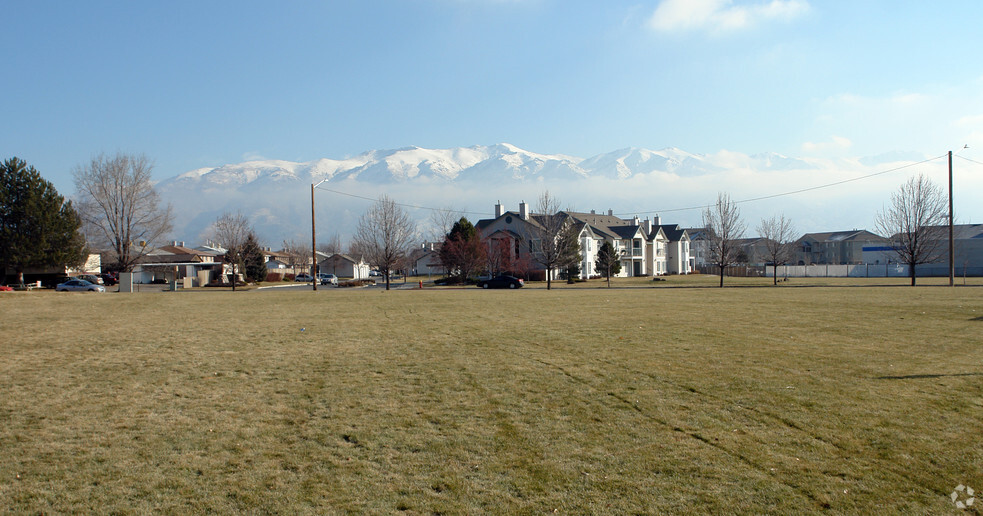 1598 N Main St, Layton, UT for sale - Primary Photo - Image 1 of 1