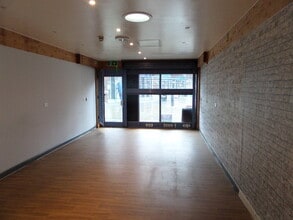 Talbot St, Maesteg to rent Interior Photo- Image 1 of 2