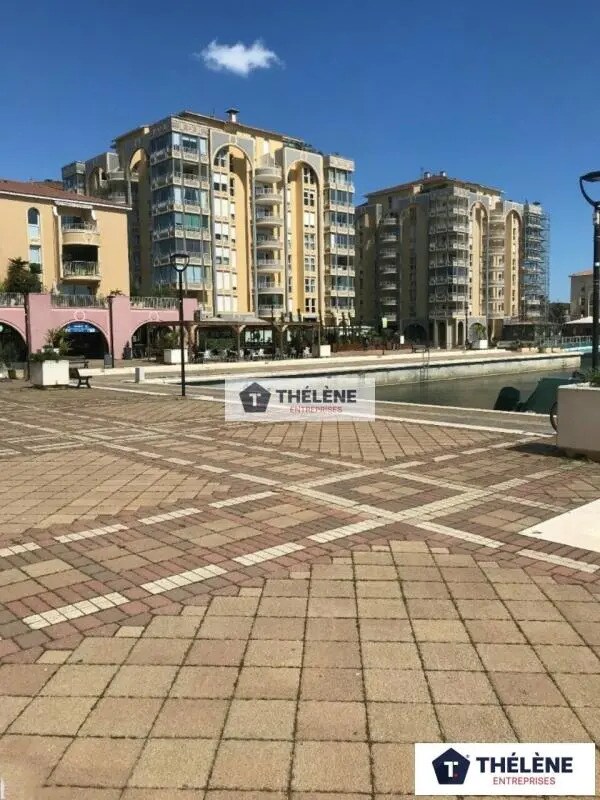 Retail in Lattes to rent Primary Photo- Image 1 of 7