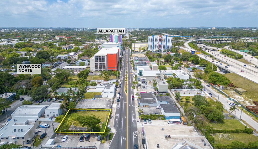 228-234 NW 36th St, Miami, FL for rent - Building Photo - Image 2 of 6