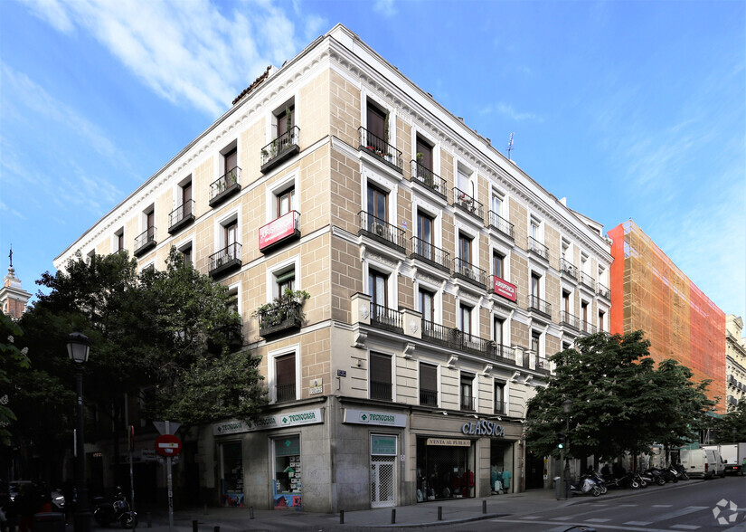 Calle de Cañizares, 2, Madrid, Madrid for sale - Primary Photo - Image 1 of 9