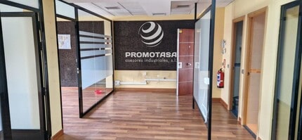 Office in Madrid, Madrid to rent Interior Photo- Image 2 of 4