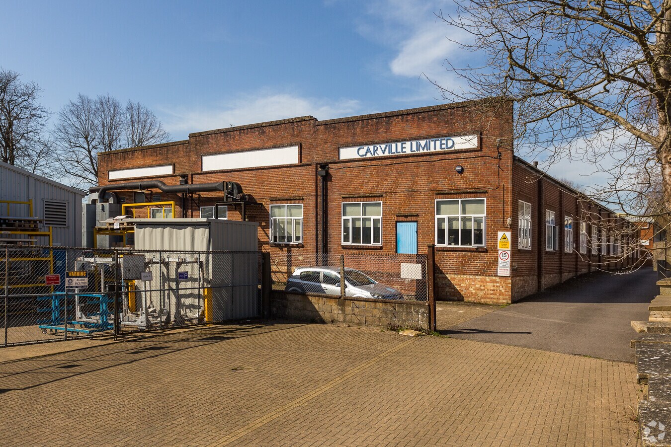 Station Rd, Dorking, RH4 1HQ Carville House UK