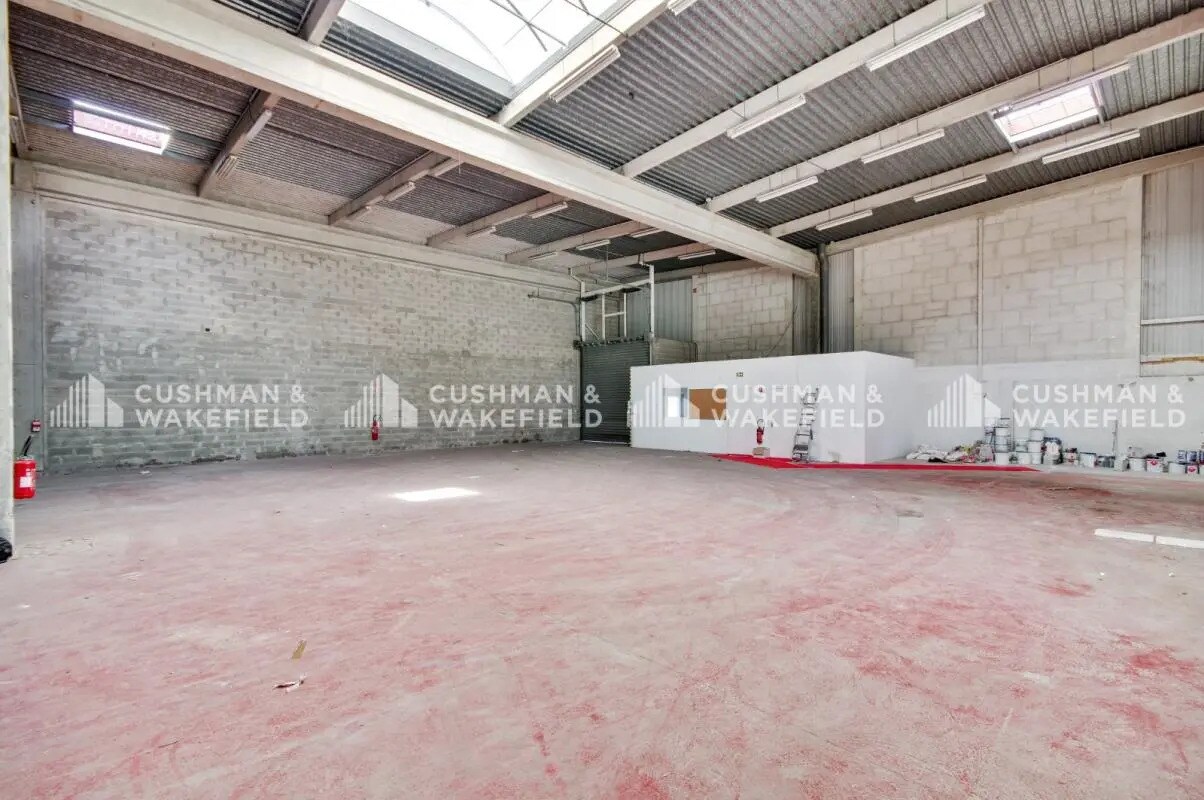 14 Boulevard De L'Europe, Vitrolles to rent Interior Photo- Image 1 of 4