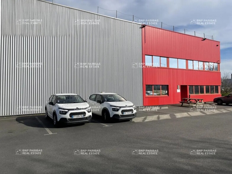 Office in Orvault to rent - Building Photo - Image 3 of 12