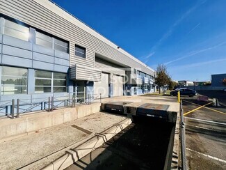 More details for Light Industrial to Rent