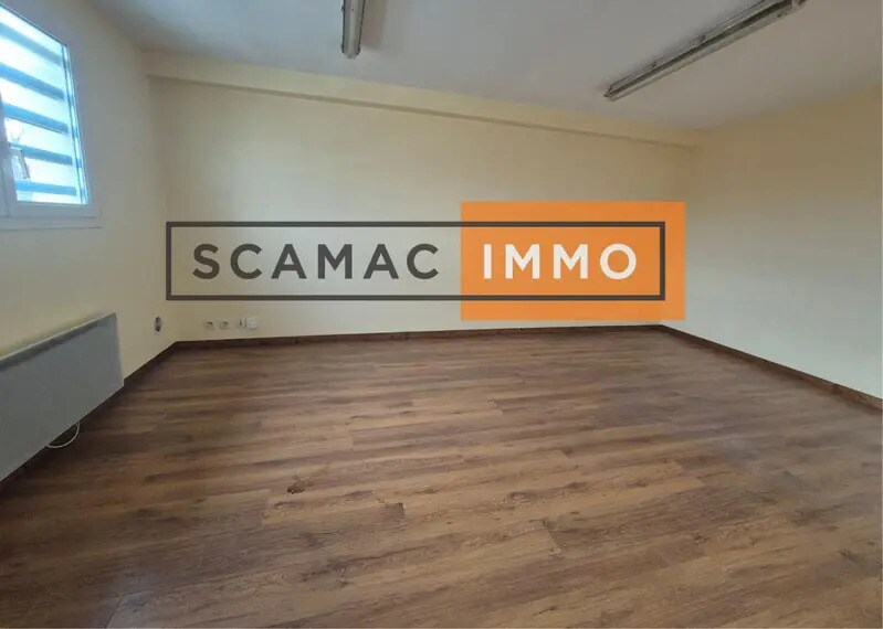 Industrial in Saint-Witz to rent - Interior Photo - Image 3 of 27