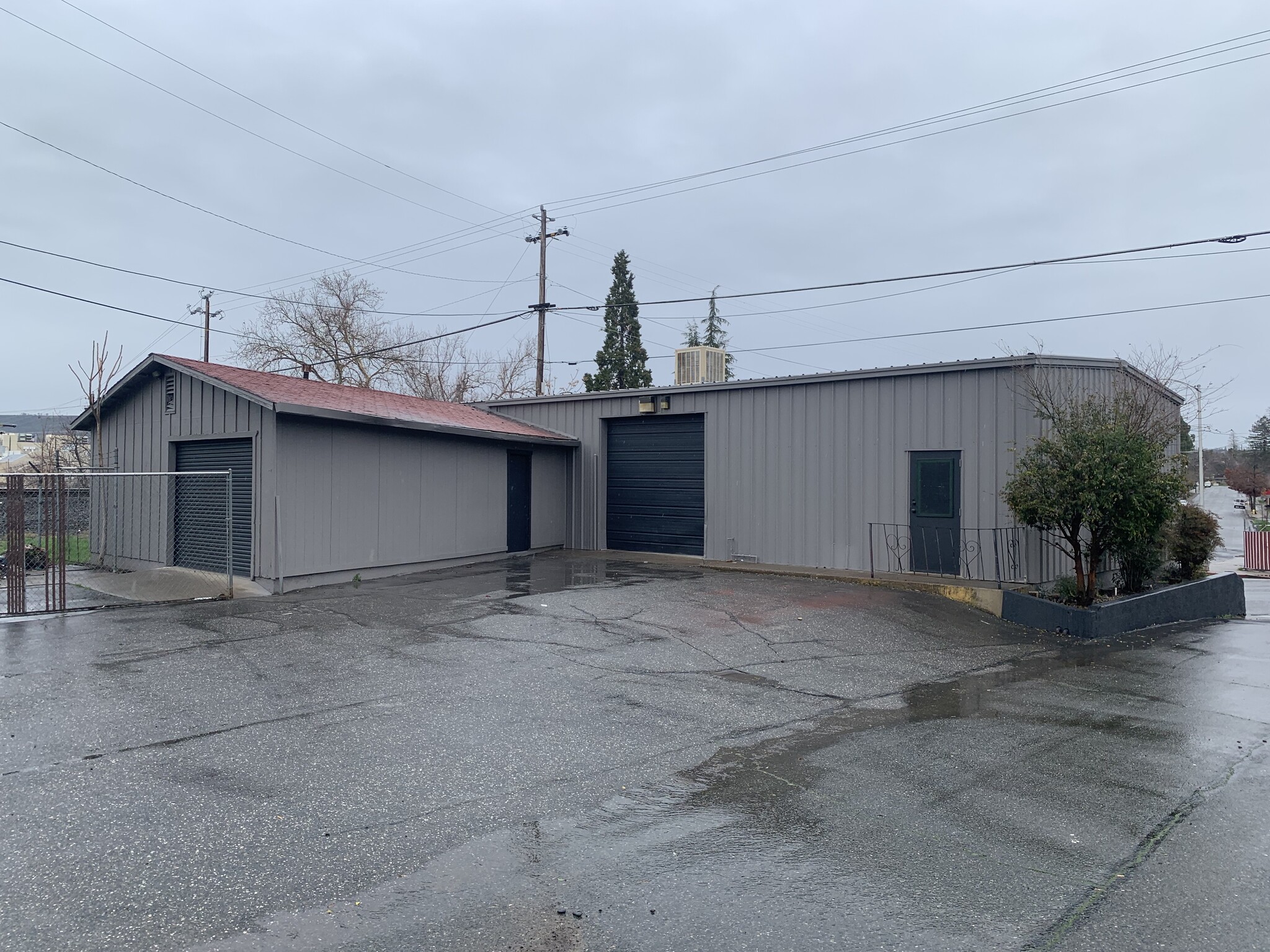 1950 Kitrick Ave, Oroville, CA for rent Building Photo- Image 1 of 9