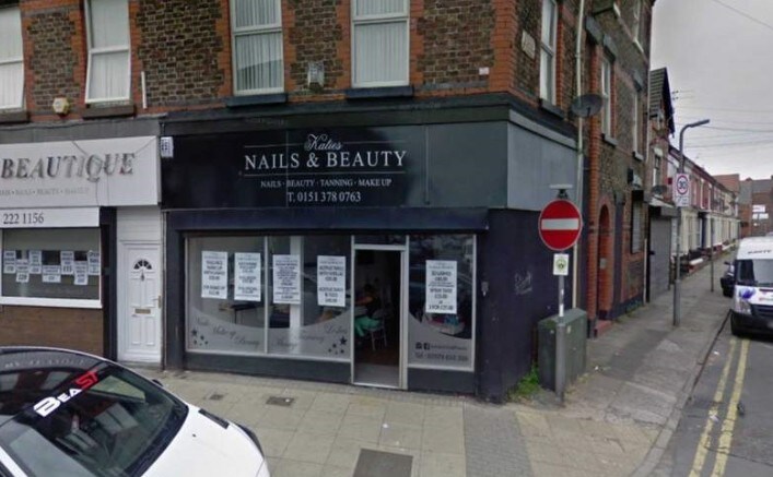 215 County Rd, Liverpool for sale Primary Photo- Image 1 of 1