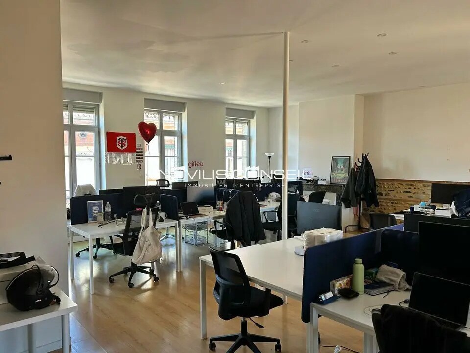 Office in Toulouse to rent Interior Photo- Image 1 of 7
