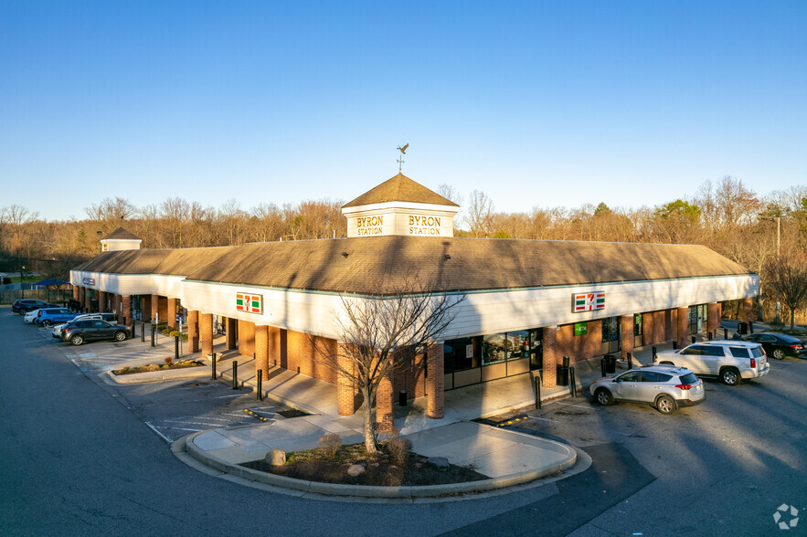 8601 Honeygo Blvd, Perry Hall, MD for rent - Primary Photo - Image 1 of 3