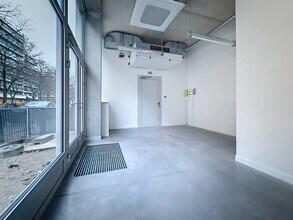 Office / Retail in Paris to rent Interior Photo- Image 2 of 6