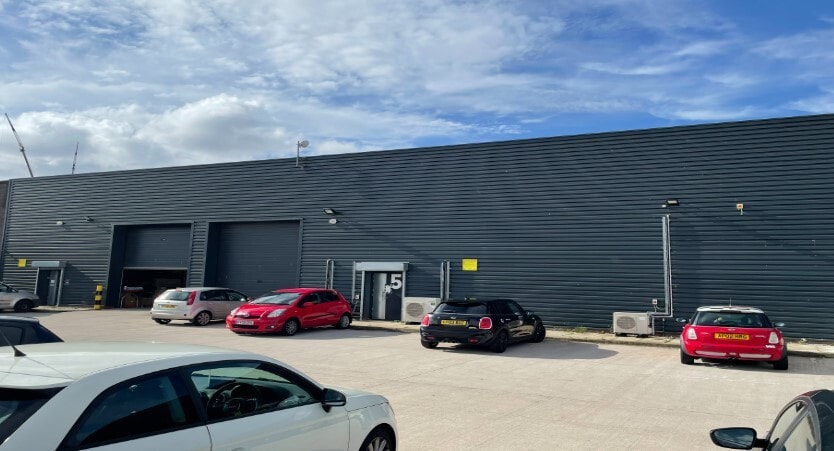 325 Ordsall Ln, Salford for sale Primary Photo- Image 1 of 1