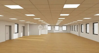 Office in Limonest to rent Interior Photo- Image 1 of 3