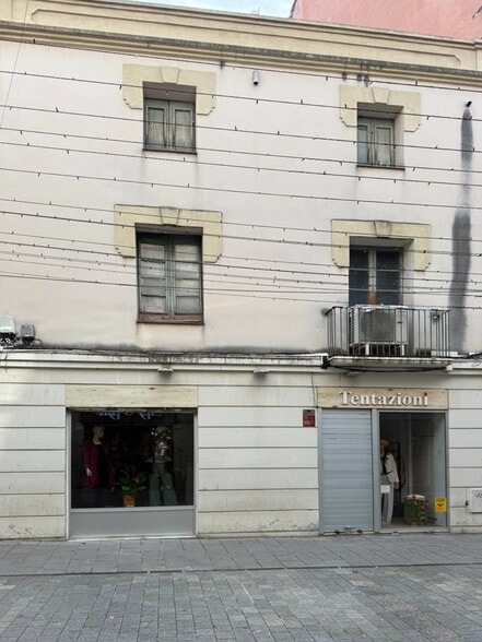 Carrer Santa Anna, 3, Granollers, Barcelona for sale - Building Photo - Image 2 of 11