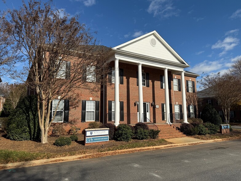 3515 Pelham Rd, Greenville, SC for rent - Building Photo - Image 1 of 1