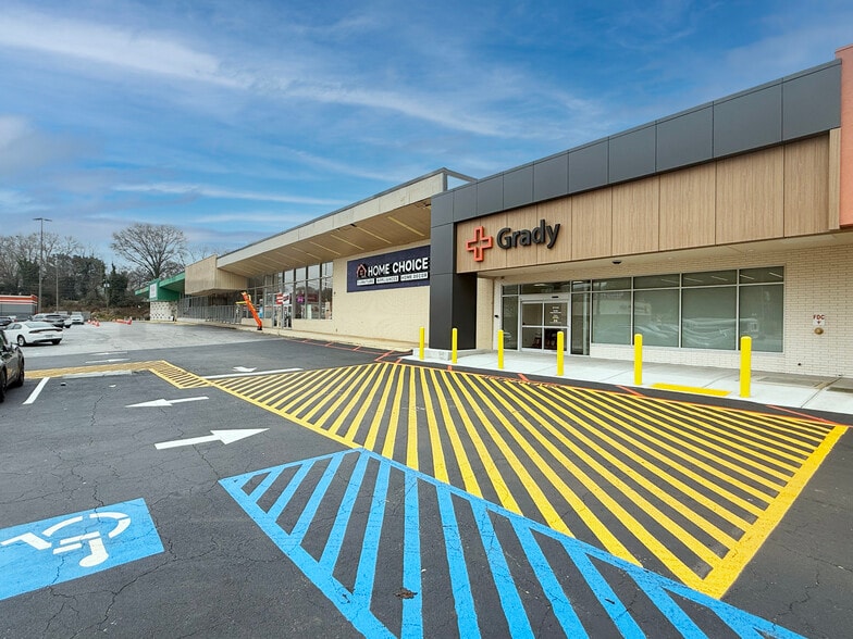 1944-2014 Candler Rd, Decatur, GA to rent - Primary Photo - Image 1 of 8