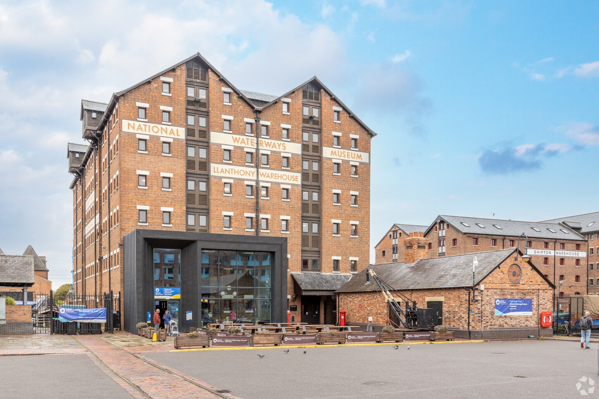 The Docks, Gloucester for sale Primary Photo- Image 1 of 1