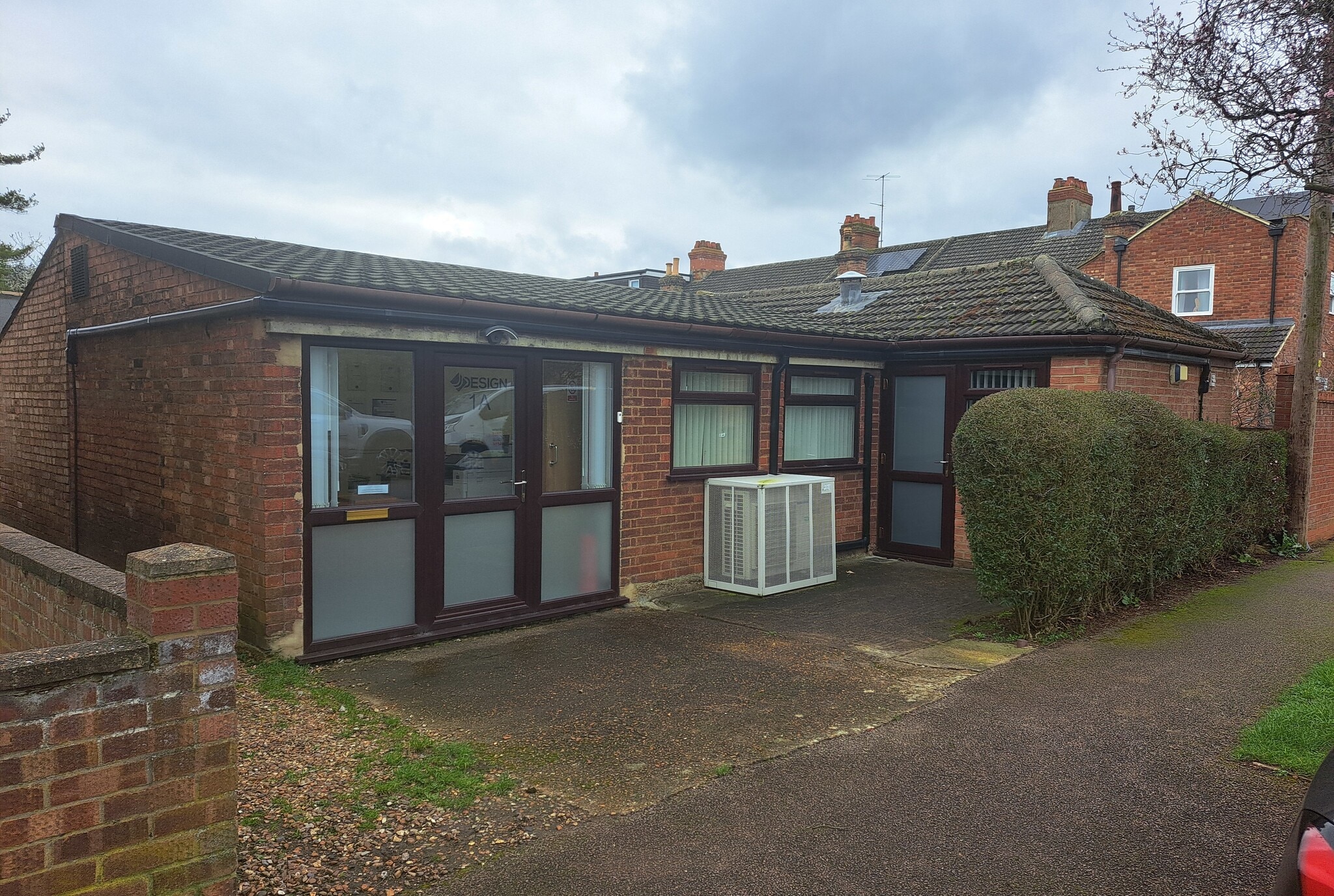 1A King Edward Rd, Bedford to rent Building Photo- Image 1 of 2