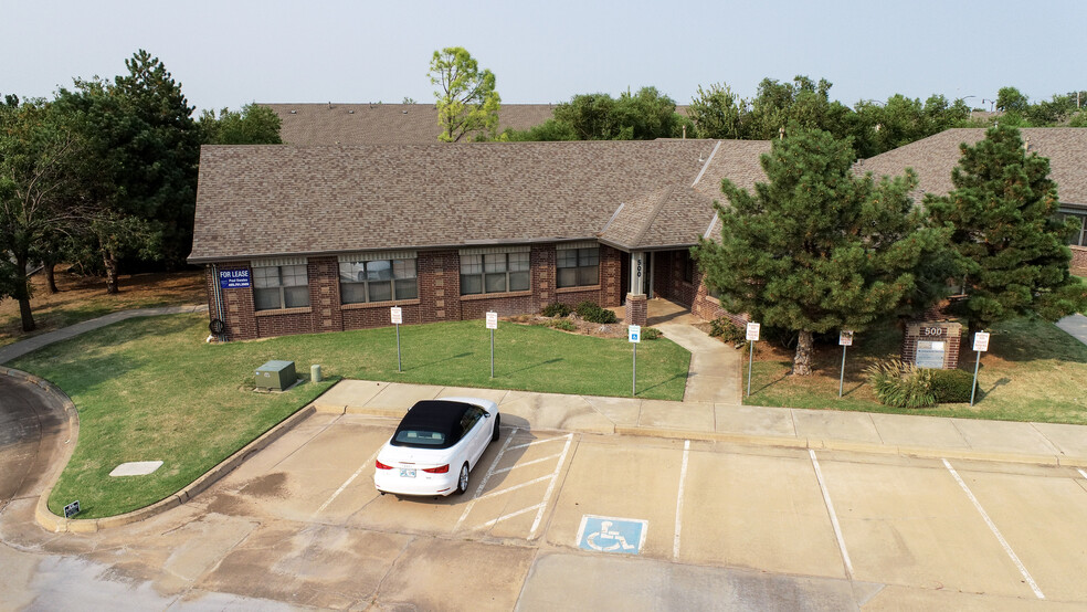 416 W 15th St, Edmond, OK for sale - Building Photo - Image 2 of 14