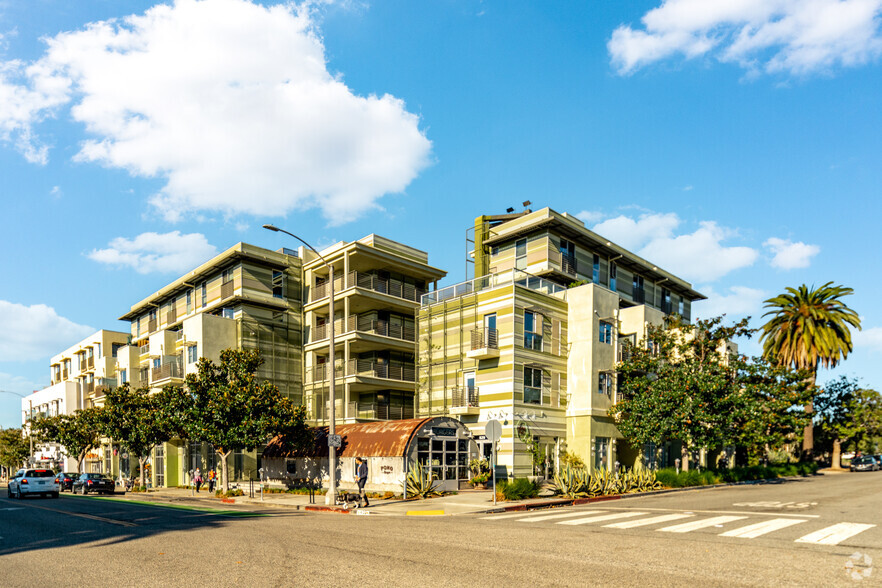 829 Broadway, Santa Monica, CA for rent - Primary Photo - Image 1 of 25