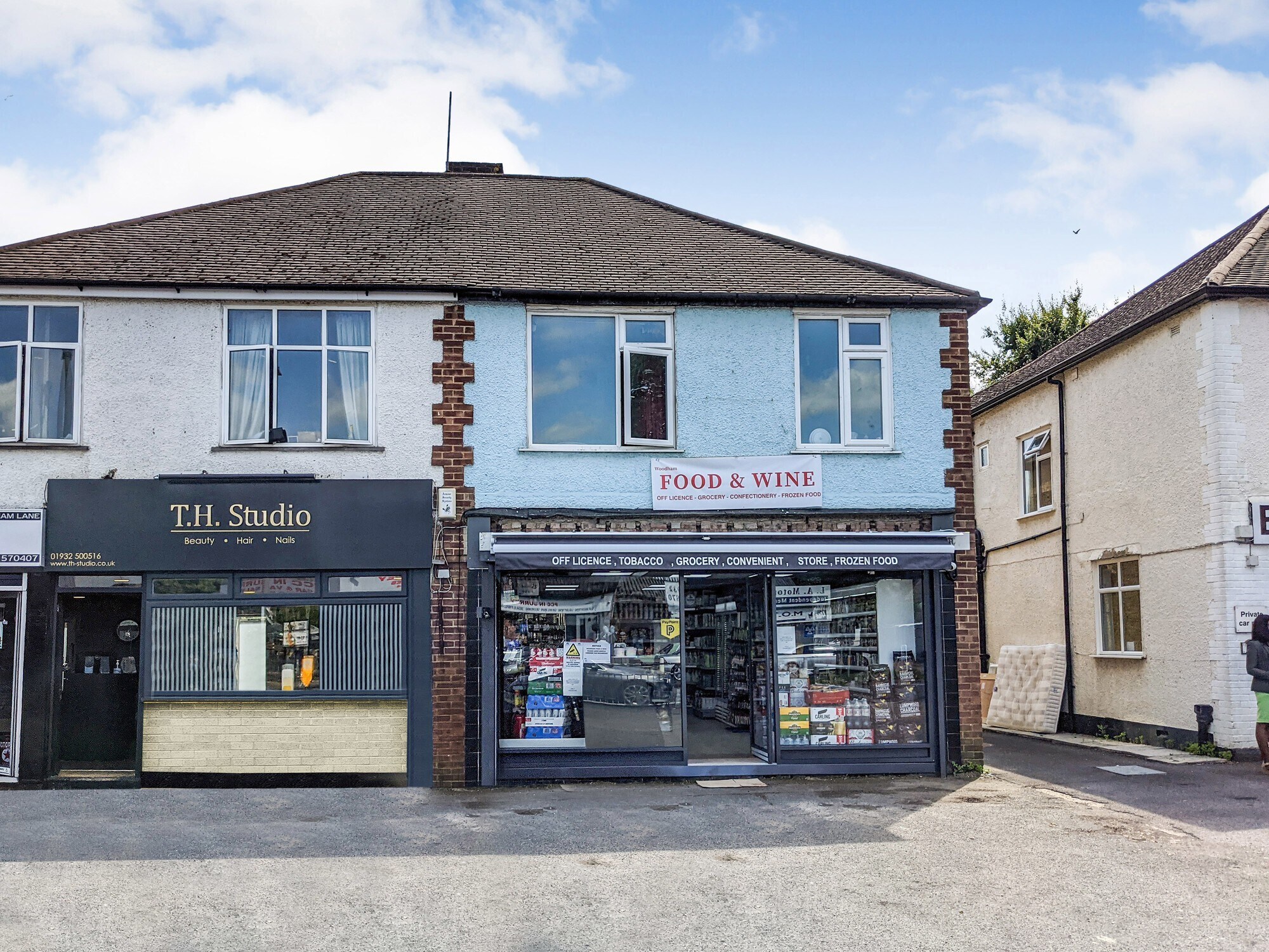 313 Woodham Ln, Addlestone for sale Building Photo- Image 1 of 1