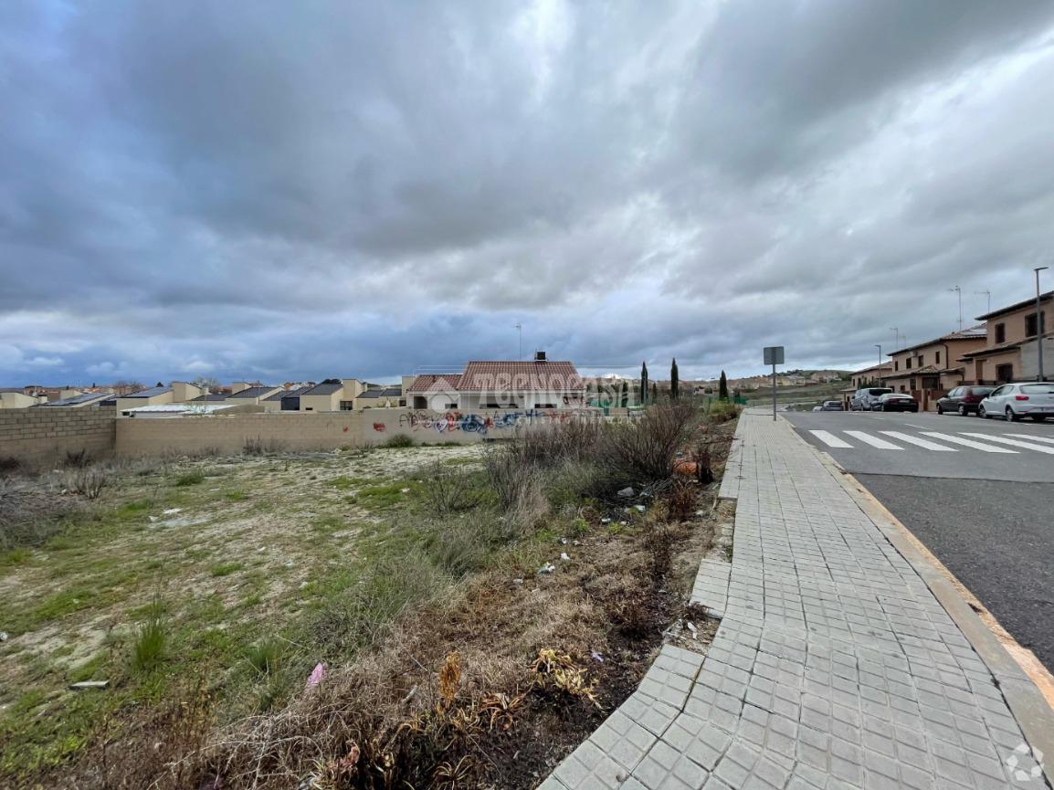 Calle Miguel Delíbes, 17, Esquivias, Toledo for sale Primary Photo- Image 1 of 4