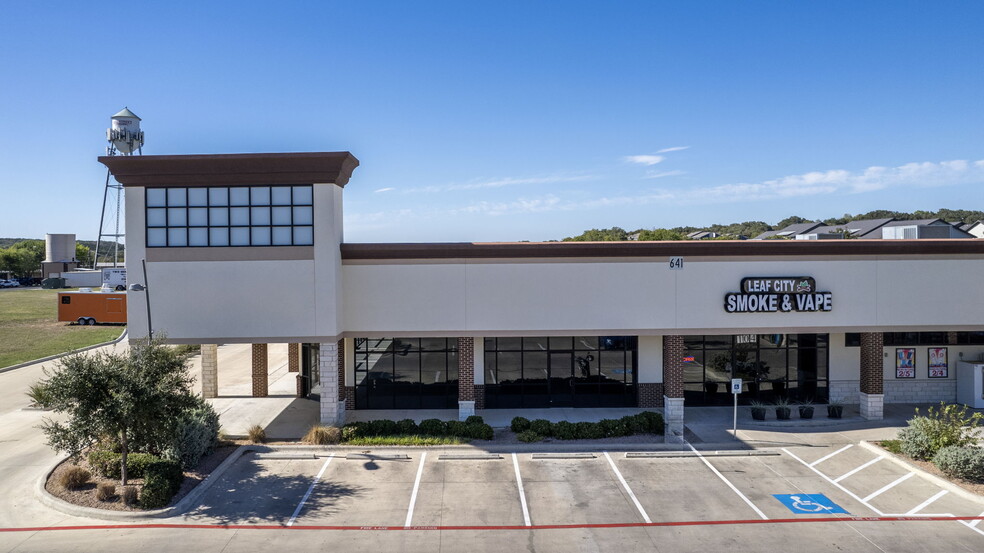 641 Mill St, San Marcos, TX for rent - Building Photo - Image 1 of 8