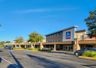 More details for 8501-8637 W Hillsborough Ave, Tampa, FL - Retail for Rent