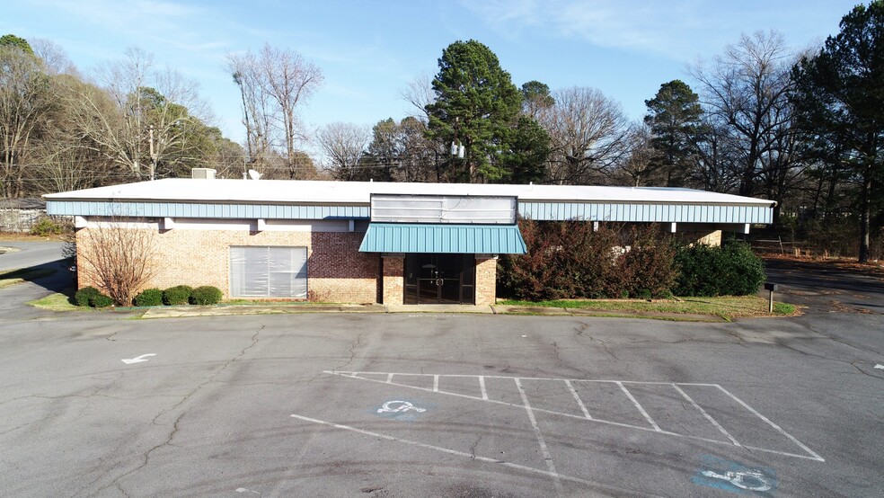 209 N Blake St, Pine Bluff, AR for sale - Building Photo - Image 1 of 1