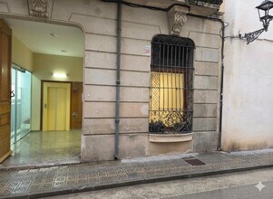 Retail in Arenys de Mar, Barcelona to rent Interior Photo- Image 1 of 12
