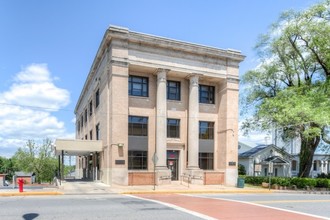 113 W Main St, Orange, VA for rent Primary Photo- Image 1 of 6