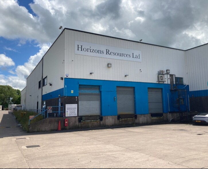Halesfield 7, Telford to rent - Building Photo - Image 3 of 7